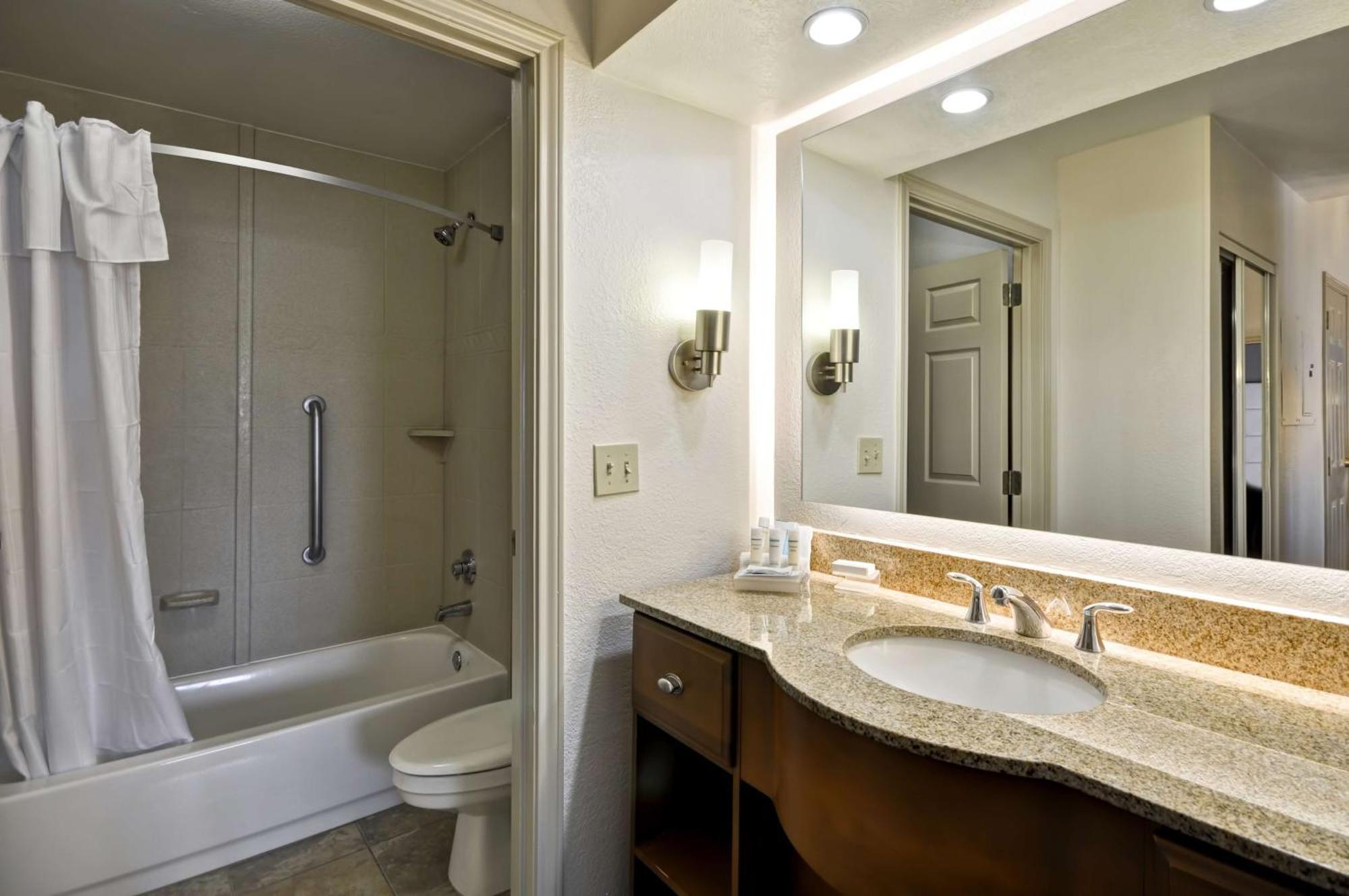 Homewood Suites By Hilton Phoenix-Biltmore Εξωτερικό φωτογραφία