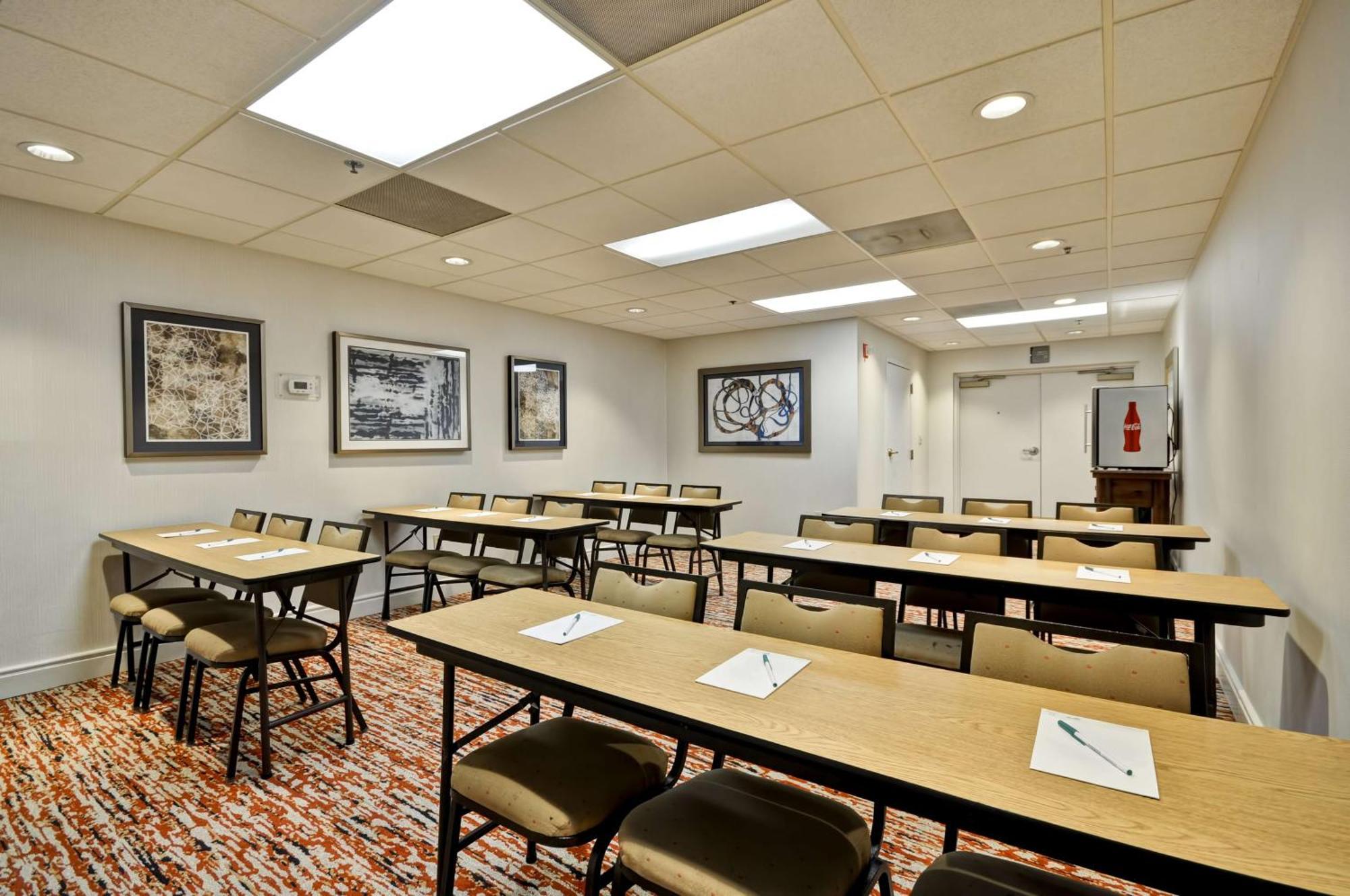 Homewood Suites By Hilton Phoenix-Biltmore Εξωτερικό φωτογραφία
